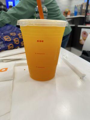 Mango pineapple refresher