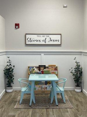 We have the perfect reading nook for your kiddos while you talk with those in our front office if needed.