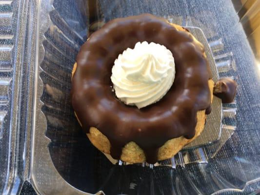 The Irish Cream Whiskey cake for St. Patty's day. The normal cakes look like this too!