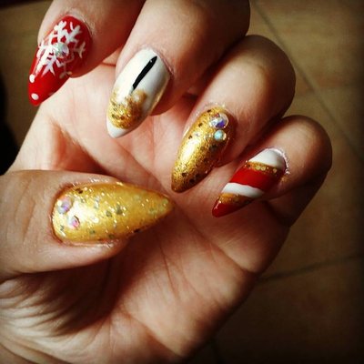 Holiday Nails