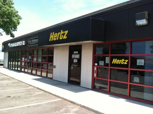 Hertz Car Rental - Madison - Odana HLE