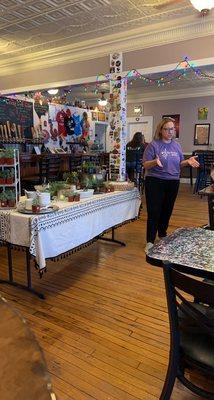 Jen instructing a succulent planting workshop!