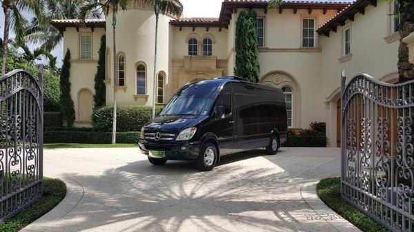 Luxury Mercedes Sprinter