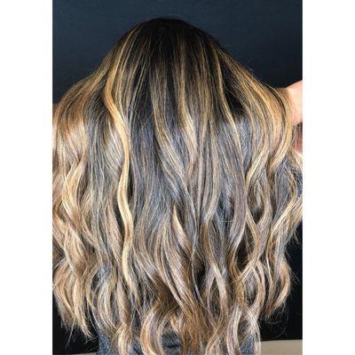 Seamless and Dimensional Balayage