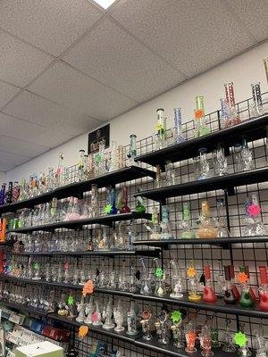 Glass pipes and rigs