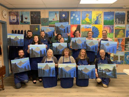 Paint and sip party!