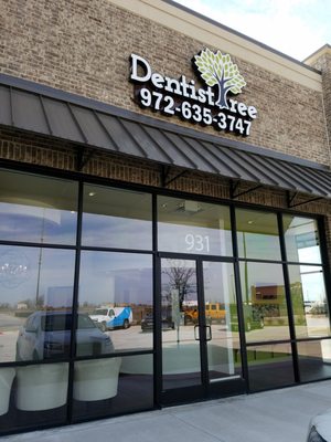 Cosmetic dentist Royse city!