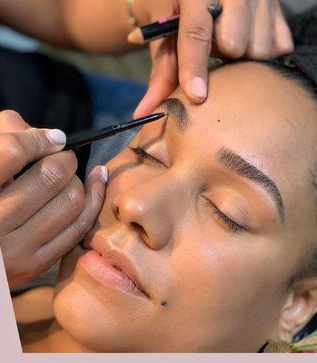 Good Brows signature Brow Waxing Service