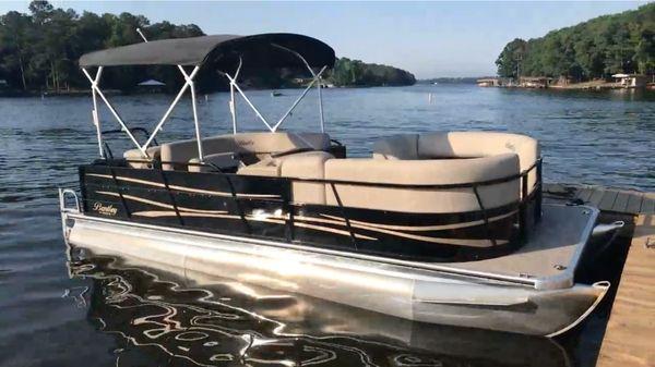 12 Passenger Bentley Pontoon