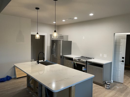 Quartz kitchen install