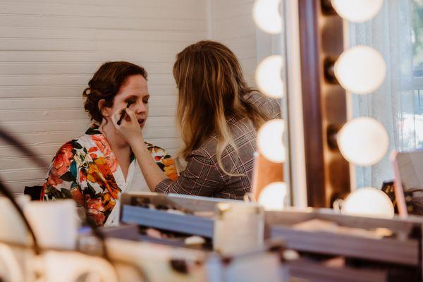 Hair & make-up room in the bridal suite
 Photo: Monica Cassell