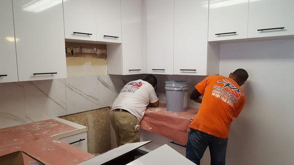 Backsplash installation