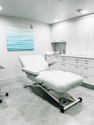 Treatment Room at the biostation - located on 4th floor of Carillon Miami Wellness Resort