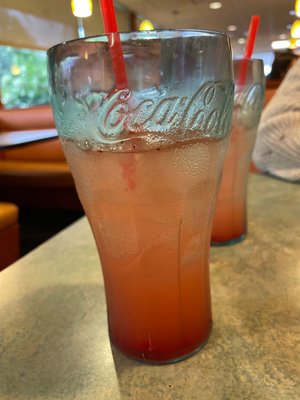 Strawberry lemonade