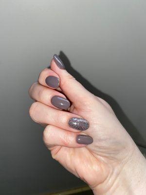 Great fill-in and gel polish. Thanks T!