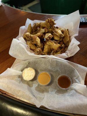 Yummy wings!! We got the Sauces on the side!