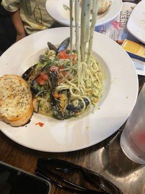 Seafood pasta