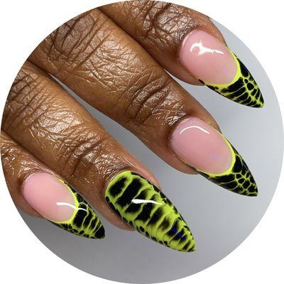 Trilla Nails