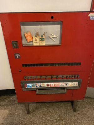 Decor, old cigarette machine vending