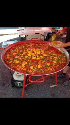 Forgot the name of the stand that was serving this paella, but it was fresh, steaming hot and delicious!