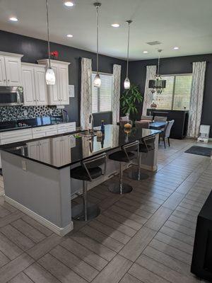 Sparkling clean kitchen!