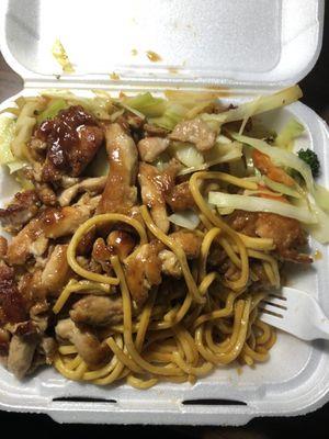 Teriyaki chicken with lo main noodles