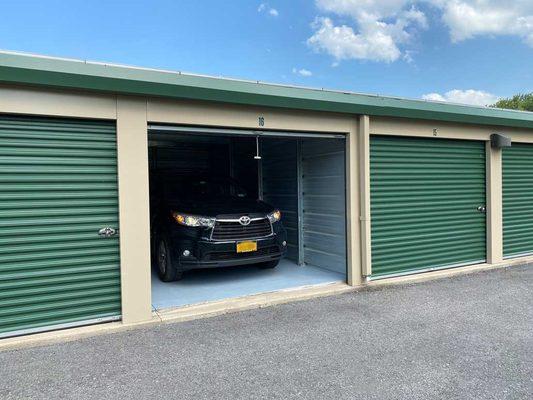 B&C Storage - Drive-Up Regular Storage Units