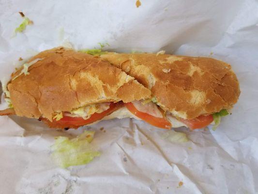 Market Grand Ave, Cal Poly, San Luis Obispo - Turkey Bacon Avocado sandwich