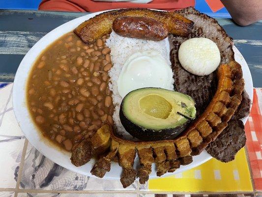 Bandeja Paisa