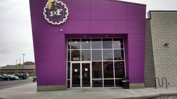 Commercial window tinting
(Planet Fitness)