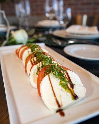 Heirloom Caprese Tomato Salad