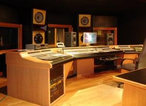 Mint Room Recording Studios has continued the legacy of technical expertise and excellent service founded at  Loa Angeles.