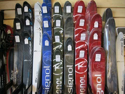 Lighweight backcountry skis and boots