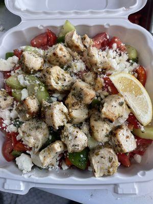 Greek Salad with chicken