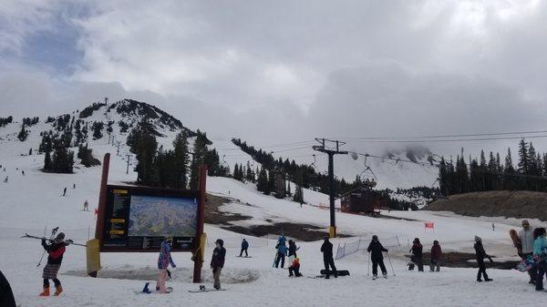 Snowboarding in Mammoth with our middle schoolers!