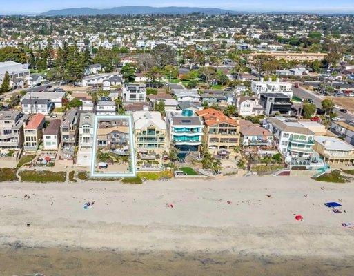 Carlsbad Beach house. Represented the buyer.