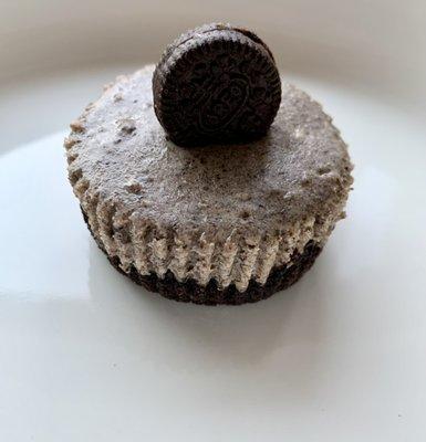 Petite Oreo Cheesecake