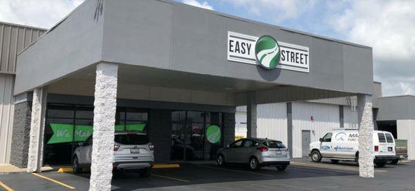 Easy Street is located in Marion Illinois.