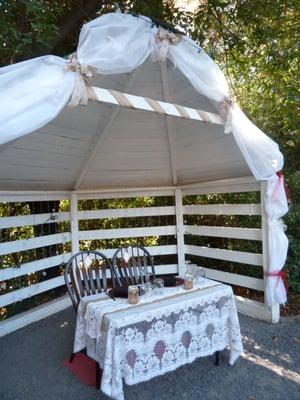 The Honoree Gazebo all decked out.