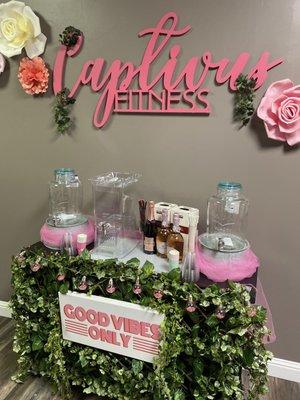 The only place in California offering Vegas Stiletto Fitness! Specializing in Bachelorette, birthday, ladies night out and divorce Parties!