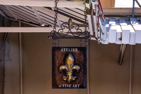 Sign near the entrance of Atelier of Fine Art