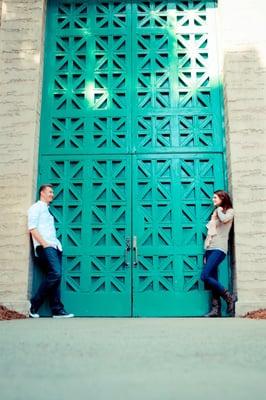 Engagement photo session at the Palace of Fine Arts