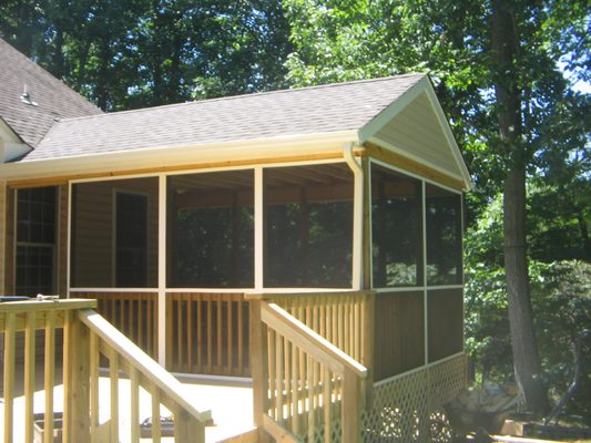 Screened in Porch