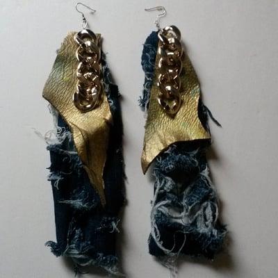 Leather & Denim Earrings
www.EnvyEarCandi.com