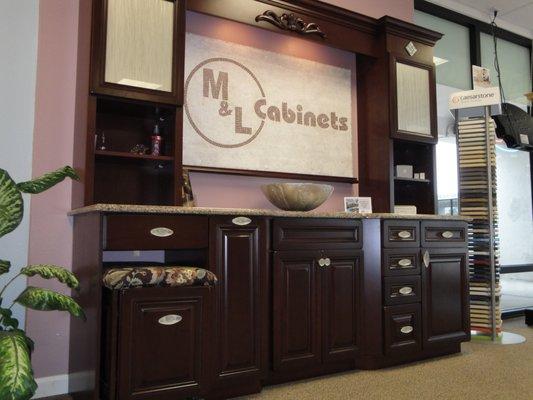 M & L Cabinets