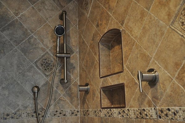 CUSTOM BATHROOM TILE WORK