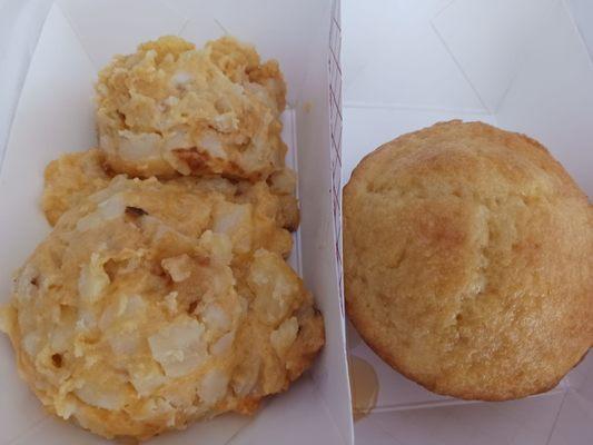 Excellent corn muffin on the right and average cheesy potatoes on the left