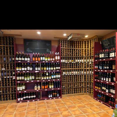 Kaman's Fine Wine & Liquor