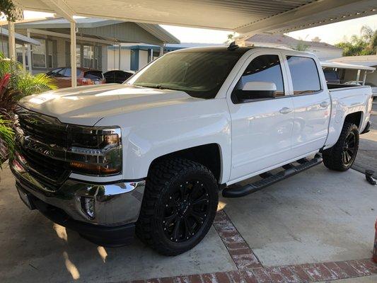 Chevy Silverado 2019 washed and waxed