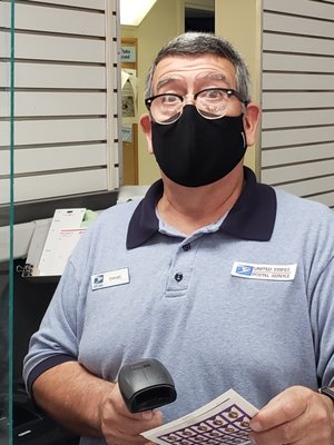 AVOID this man 'DAVE' at Capitola USPS Post Office!